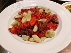 腊八蒜烧肥肠-羲和雅苑•北京烤鸭(乐园道万象城店)