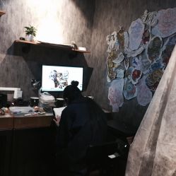 -鳌首刺青纹身 穿孔饰品店