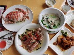 -鹏城人家海鲜酒家·23年老字号(较场尾店)
