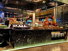 -广州万富希尔顿酒店·感趣自助餐厅·金秋蟹宴生蚝海鲜刺身