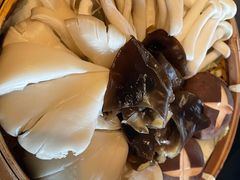 菌菇拼盘-盡膳口福·百年汤方火锅(科华北路店)