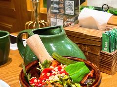 -云海肴·汽锅鸡·云南菜(天山百盛优客店)