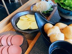 -渝涯重庆豆花老火锅(中赢国际店)
