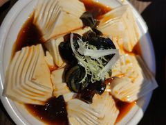 皮蛋豆腐-胖哥俩肉蟹煲(萧山加州阳光店)