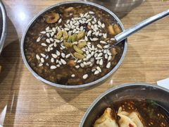 -清真老铁家灌汤包