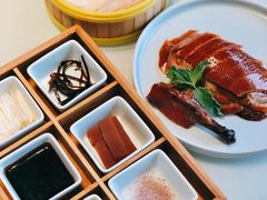 明湖烤鸭-鹊华居·地道鲁菜·海鲜·融合味(大明湖店)