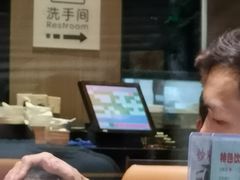 -鸿运茶餐厅(皇岗店)