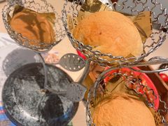 霸王酥皮叉烧包-避风塘(宝山万达店)