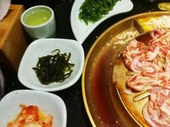 -猪啊牛呀羊啊铜盘烤肉(正大广场店)