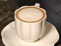 -LESCEDARS Brasserie Bistro香柏树