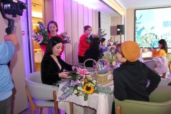 -悦颜美佳·美容·美甲美睫