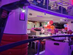 -巴特餐饮6加1音乐餐吧·新疆菜