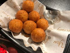 岩烧鱼蛋-8锅臭臭锅·正宗台湾小火锅(中心五路店)