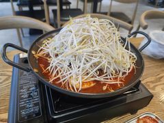 -吴草鸡爪오초닭발韩食堂(融恒盈嘉中心店)