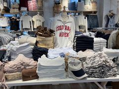 -Brandy Melville