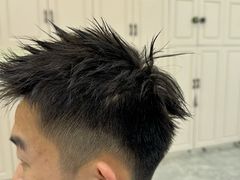 -银泰百货(舟山临城店)