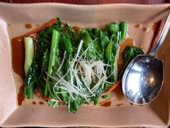 家常炒芥蓝-花马天堂云南餐厅 Lost Heaven(外滩店)