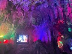 -佛爷洞旅游景区