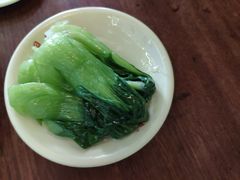 青菜浇头-同得兴 Since·1995 传统苏式面馆(嘉馀坊店)