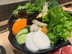 -呷哺呷哺(新世界百货望京店)