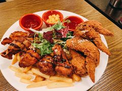 炸鸡拼盘-机器人火炉披萨(爱琴海店)
