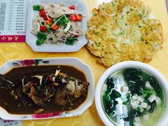 -月落乌啼餐馆