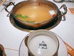 高钙牛骨汤底-牛人日志·鲜牛肉骨汤火锅(万科里瑧店)