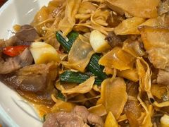 -九道菜有鸡鱼头(石鼓路店)