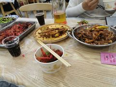 -江城燕子大排档(江汉路步行街店)