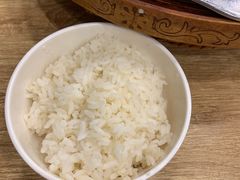 -愉肴麻辣香锅(中山路店)