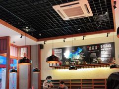 大堂-鑫花溪牛肉米粉(东环大润发店)