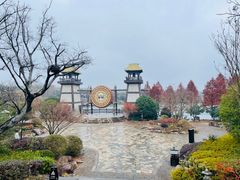 -茅山东方盐湖城景区