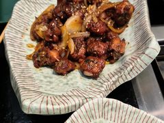 -臻牛烤肉