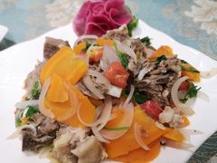 手抓羊肉-新疆伊宁远征餐厅