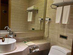 -维也纳酒店(重庆西站巴国城店)