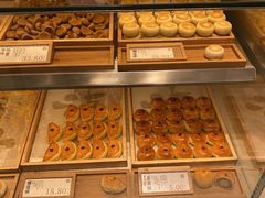 面包甜点陈列柜-泸溪河桃酥(西直门凯德店)