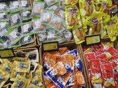 -来伊份(制造局路店)