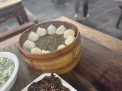 -吾介小籠館