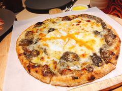 松露披萨-Mercato莫卡多露台餐厅与酒吧(K11店)