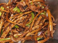 茶树菇牛柳-弄堂里(雨花客厅店)