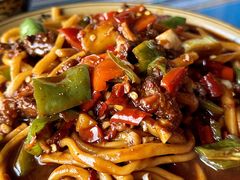 -吐尔逊拌面美食