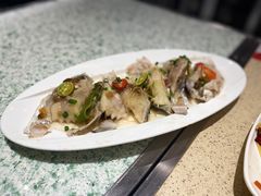 咸青柠蒸鱼头-满得意茶餐厅·顺德家常菜·港式经典(大良店)