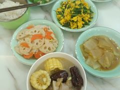 -爱月宝月嫂育儿嫂(太原店)
