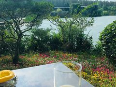 -上海怡沁园度假酒店