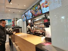 -肯德基(成山路地铁站店)