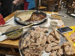 梭边鱼-肖肖酸萝卜鱼火锅(总店)