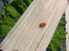-龙记斑鱼火锅鲜切牛肉自助(红山路店)