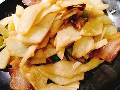 腊肉炒豆丝-一棠龙虾•王牌虾球(楚河汉街店)