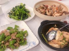 -围龙屋客家食府(福田店)