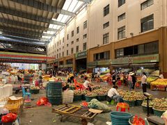-三亚新鸿港水果一级批发市场